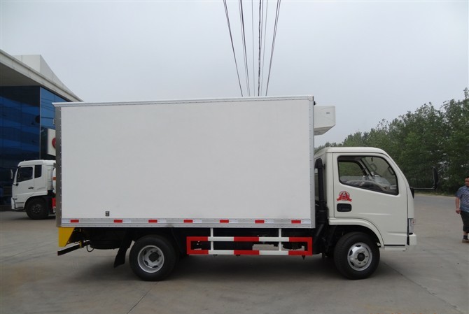 东风福瑞卡冷藏车