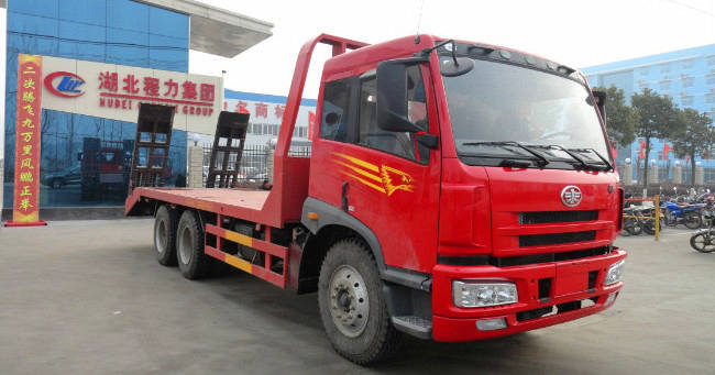 解放后双桥平板运输车