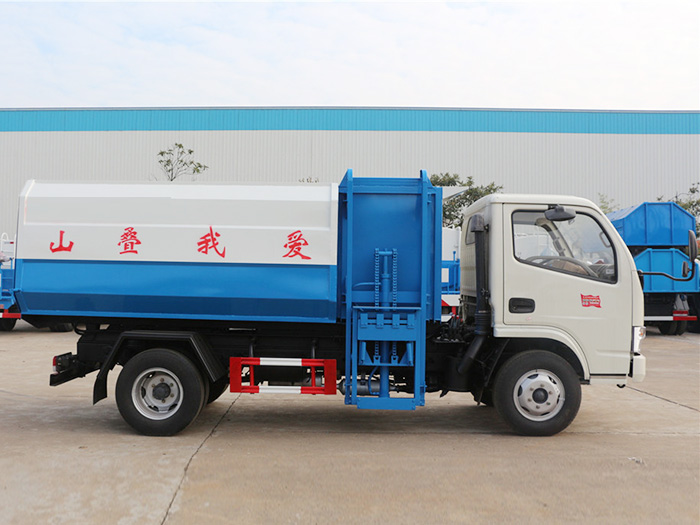 5方东风多利卡自装卸式垃圾车图片2