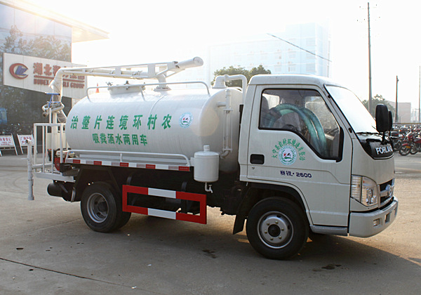 吸粪带洒水车 吸粪带洒水车