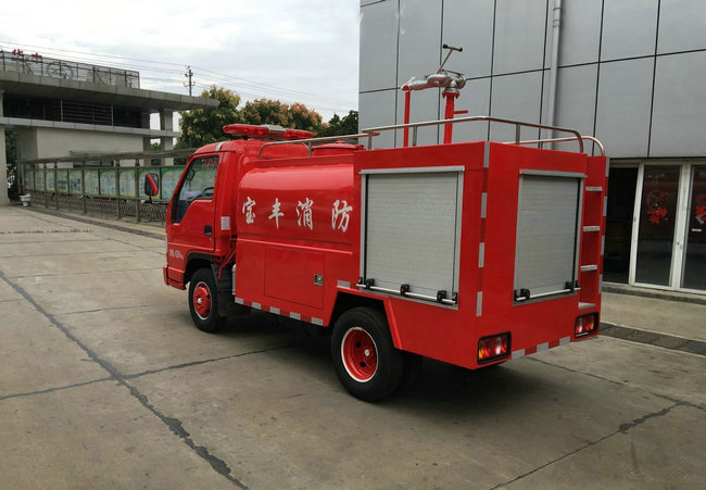 福田2吨消防洒水车图片3